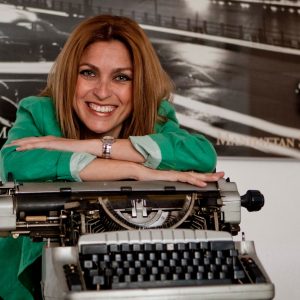 paz castello. periodista , escritora