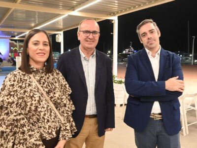 d45f240d-39c3-4e71-b810-2c5ece9c80a8_source-aspect-ratio_default_0